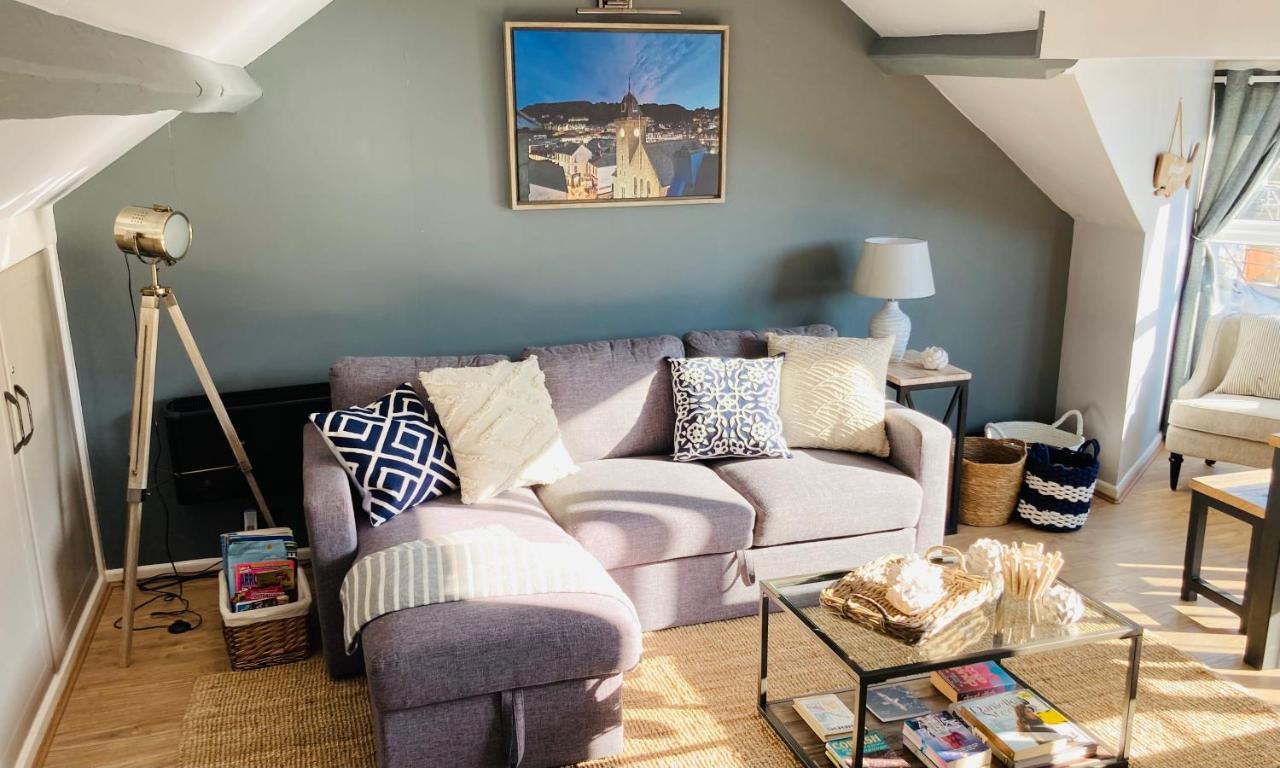 Looe With A View - Entire Apartment With Free Allocated Parking Extérieur photo